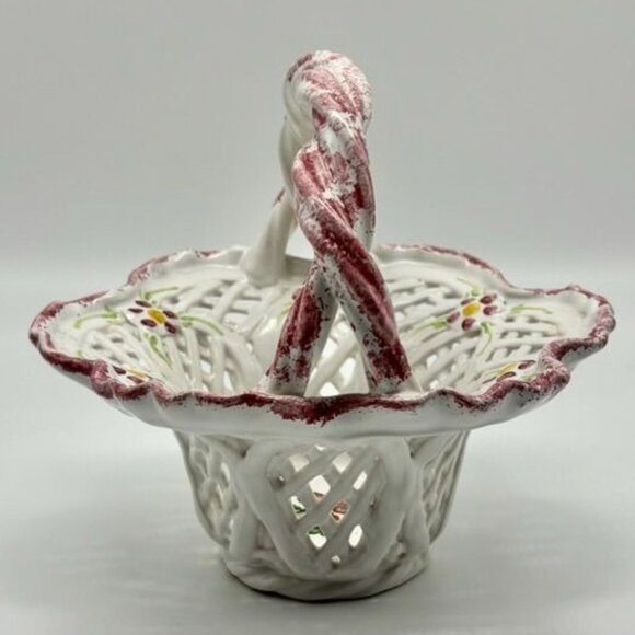 Berardos Portugal Artisan-Made Ceramic Lattice Basket, Signed and Numbered #2042 - Picture 2 of 15